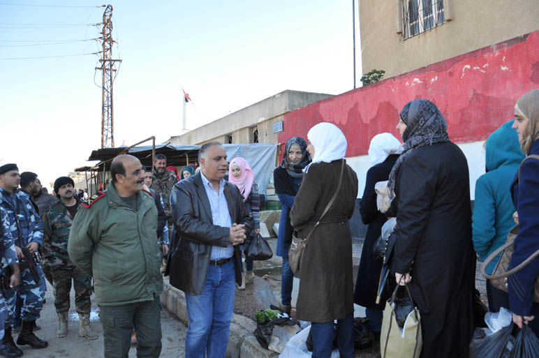دام برس : دام برس | عودة 9 عائلات إلى حي الوعر بسبب المعاملة اللاإنسانية في المخيمات بمدينة جرابلس