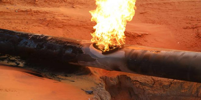 دام برس : ﻿إرهابيون يفجرون خط الغاز العربي في منطقة جيرود